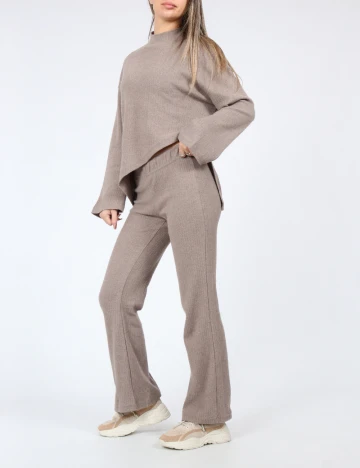 Compleu SHEIN, maro Maro