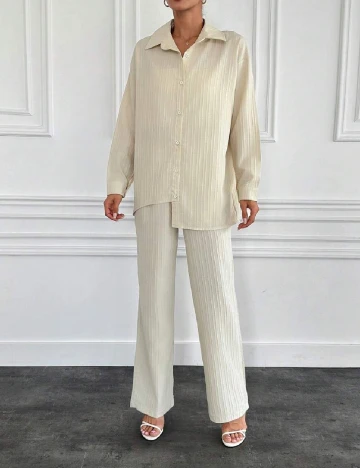 Compleu SHEIN, crem Crem