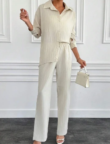 Compleu SHEIN, crem Crem