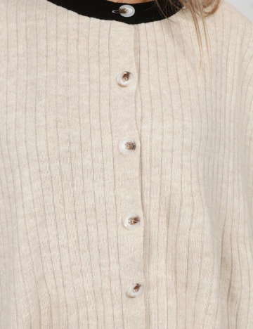 Compleu Hadise, negru/ecru