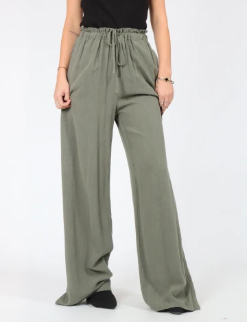 Pantaloni SHEIN, verde Verde