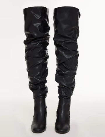 Cizme PrettyLittleThing, negru Negru