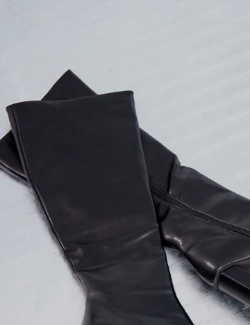 Cizme PrettyLittleThing, negru