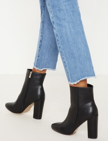 Botine PrettyLittleThing, negru