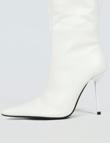 Cizme PrettyLittleThing, alb