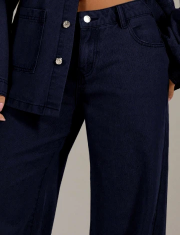 Blugi Musera, bleumarin