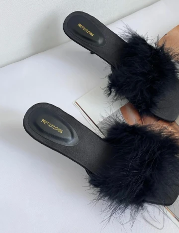 Saboti PrettyLittleThing, negru Negru