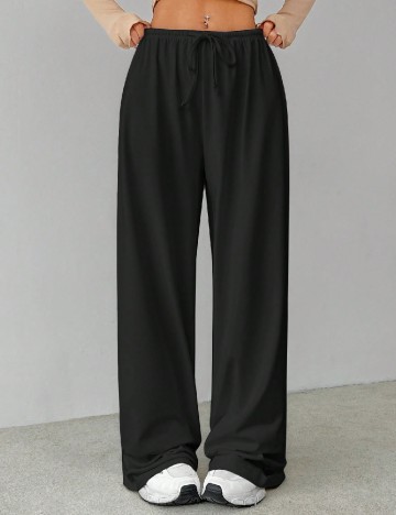 
						Pantaloni SHEIN, negru