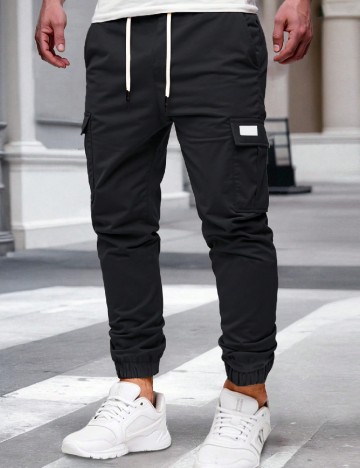 
						Pantaloni SHEIN, negru