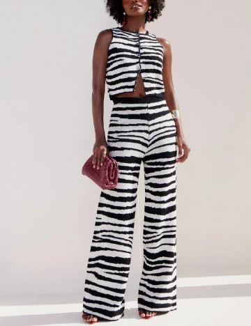 Pantaloni SHEIN, alb/negru