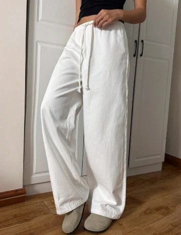 Pantaloni SHEIN, alb Alb