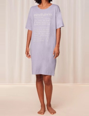 
						Rochie de noapte Triumph, lila