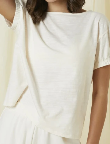 Tricou Triumph, ecru Alb