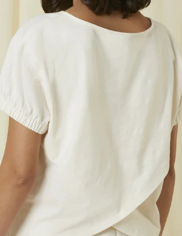 Tricou Triumph, ecru Alb