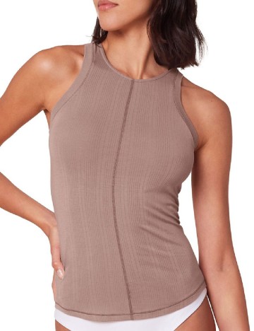 
						Maiou Triumph, roz pudra