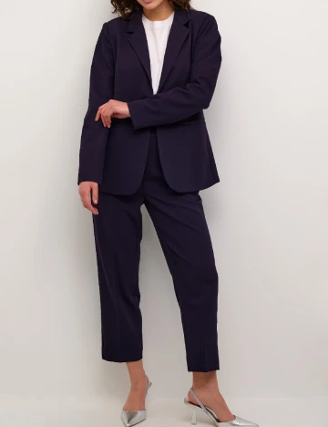 Sacou Kaffe, mov Mov