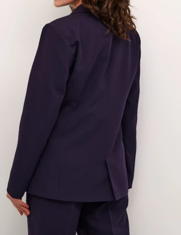 Sacou Kaffe, mov Mov