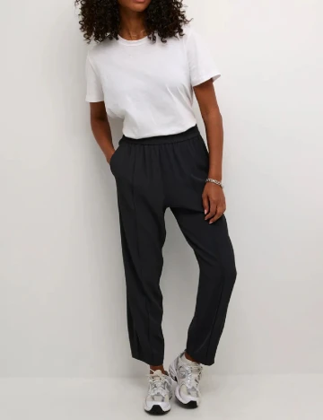 Pantaloni Kaffe, negru