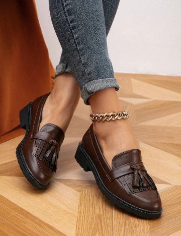 Mocasini SHEIN, maro