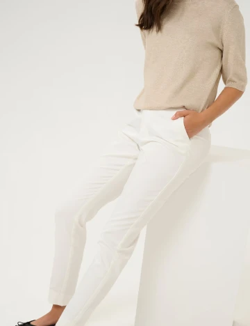 Pantaloni Kaffe, alb