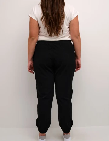 Pantaloni Kaffe Curve, negru