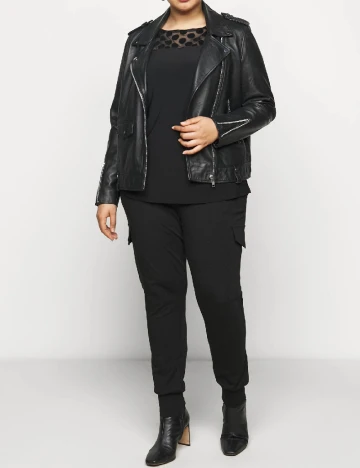 Pantaloni Kaffe Curve, negru