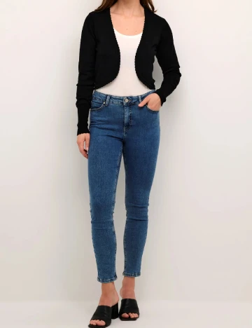 Bolero Culture, negru