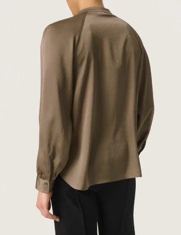 Bluza Soaked In Luxury, kaki