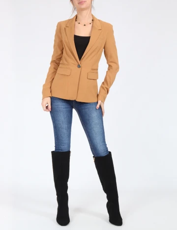 Sacou Bershka, maro Maro