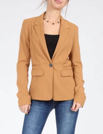 Sacou Bershka, maro Maro