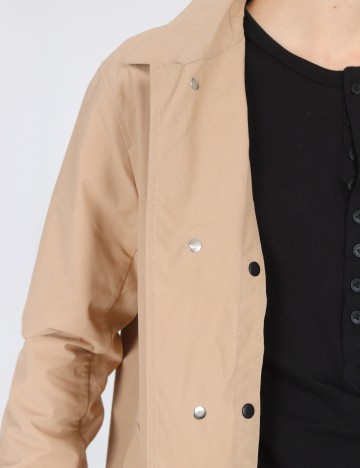 Jacheta Matinique, bej