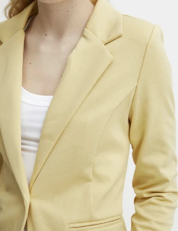 Sacou Ichi, galben Galben