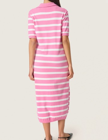 Rochie medie Soaked In Luxury, roz