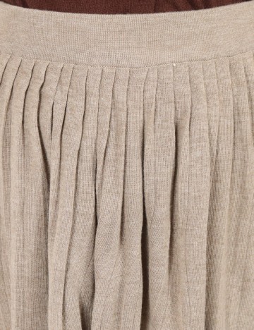 Fusta Zara, bej