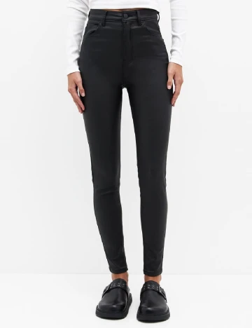 Pantaloni Pull&Bear, negru