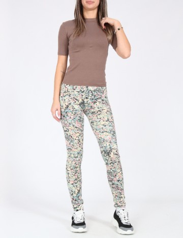 
						Colanti Bershka, mix culori