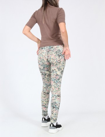 Colanti Bershka, mix culori