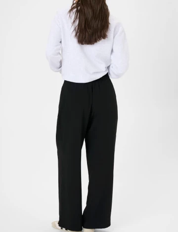 Pantaloni Kaffe, negru