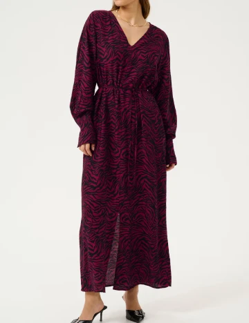 Rochie lunga Kaffe, negru/roz