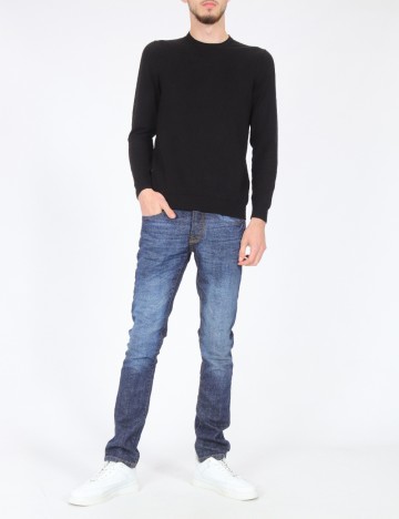 
						Blugi Bershka, albastru