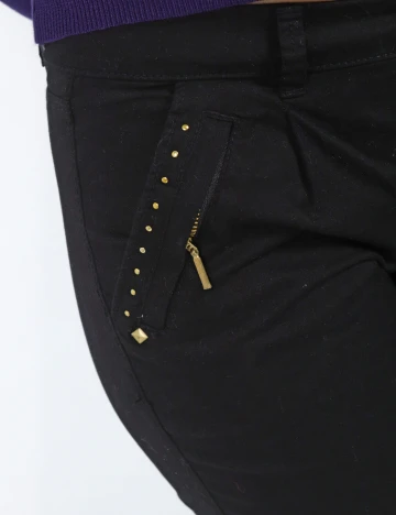 Pantaloni Bershka, negru