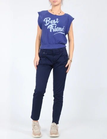 Vesta Bershka, albastru Albastru