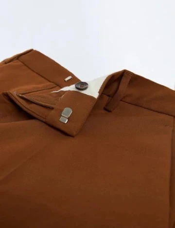 Pantaloni Zara, maro