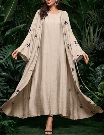 
						Compleu SHEIN, bej/negru