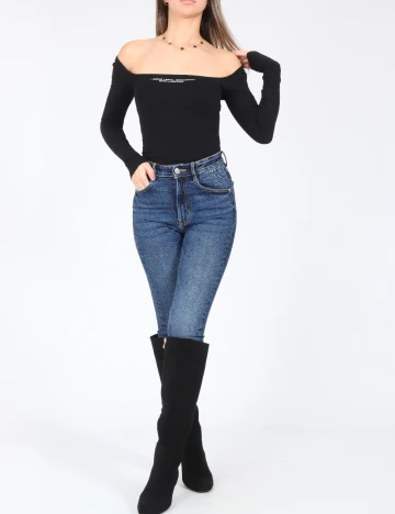 Body Bershka, negru