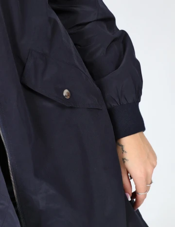 Jacheta Bershka, bleumarin