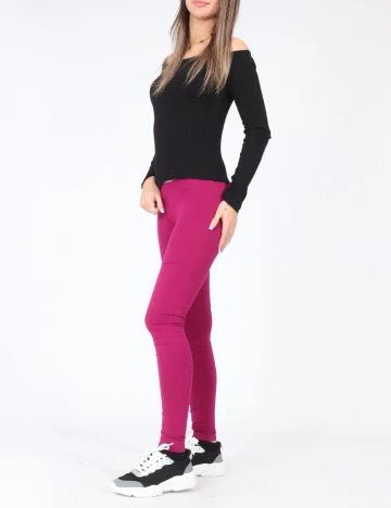 Colanti Bershka, magenta