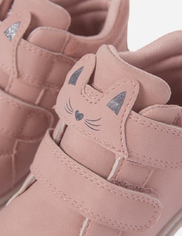 Ghete Cool Club, roz