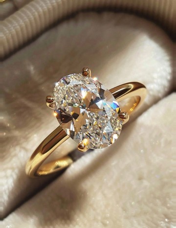 
						Inel marimea 5 SHEIN, auriu