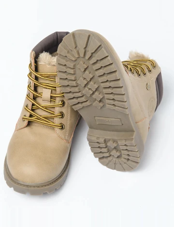 Ghete Cool Club, bej